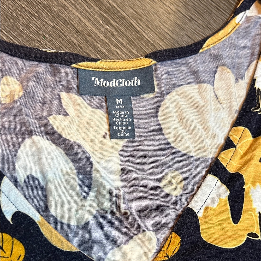 Modcloth Yellow and Cream Fox Print Blouse - Picture 2 of 4
